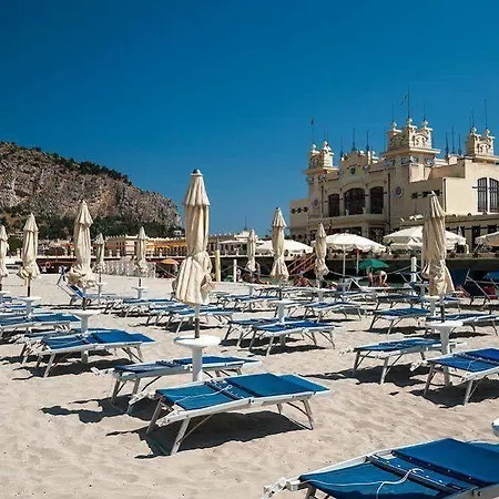 Calipso Hotel 4*